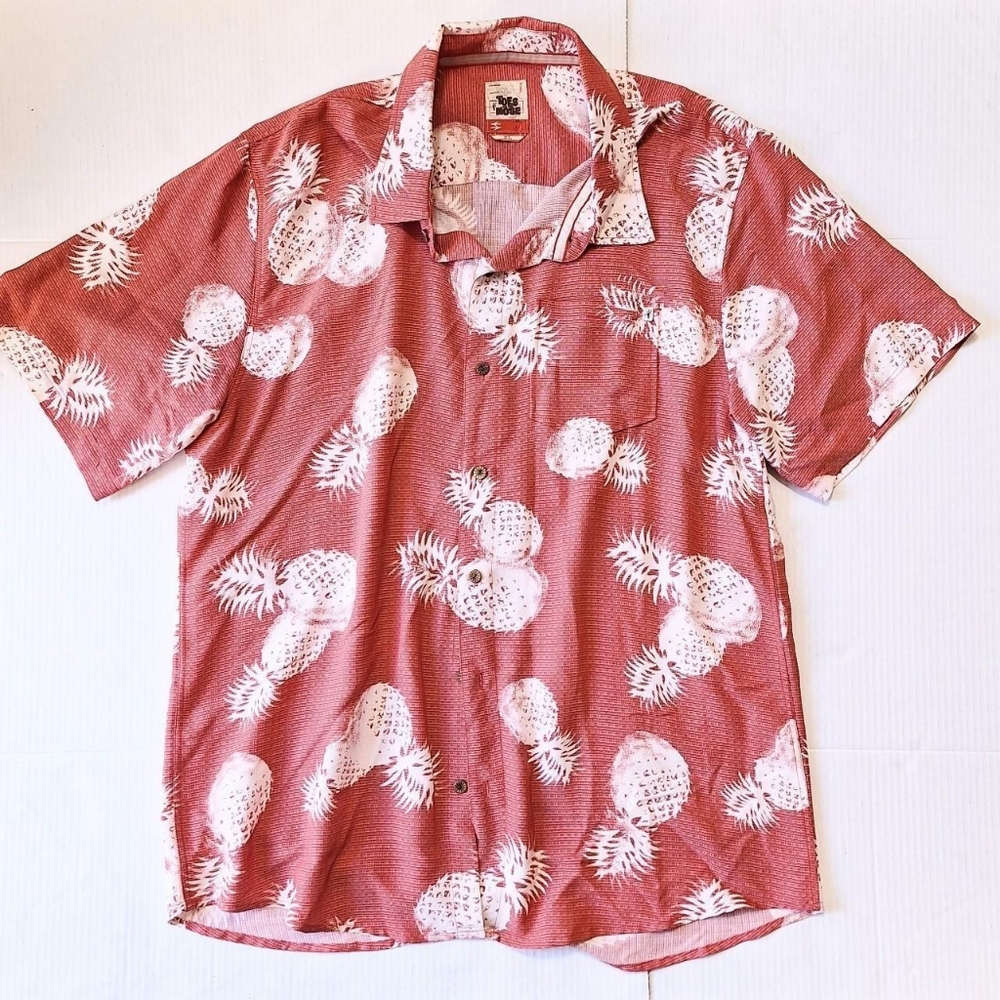 Vintage Toes on the Nose Short Sleeve Shirt Mens XL Red Pineapple Hawaiian Shirt